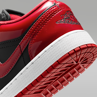 Air Jordan 1 Low SE Big Kids' Shoes. Nike.com